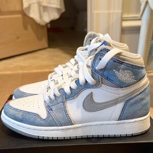 Nike Air Jordan 1 Retro High OG GS 'Hyper Royal'